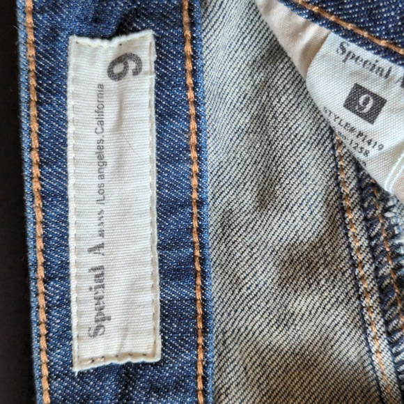 Special A Jeans - Picture 2 of 11